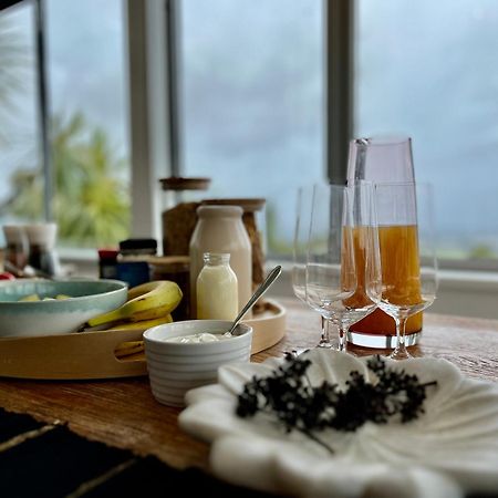 クライストチャーチ The Lighthouse - Free Breakfast And Stunning Views Bed & Breakfast エクステリア 写真