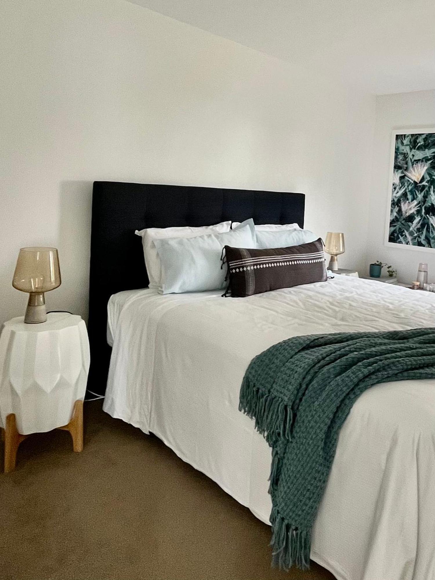 クライストチャーチ The Lighthouse - Free Breakfast And Stunning Views Bed & Breakfast エクステリア 写真