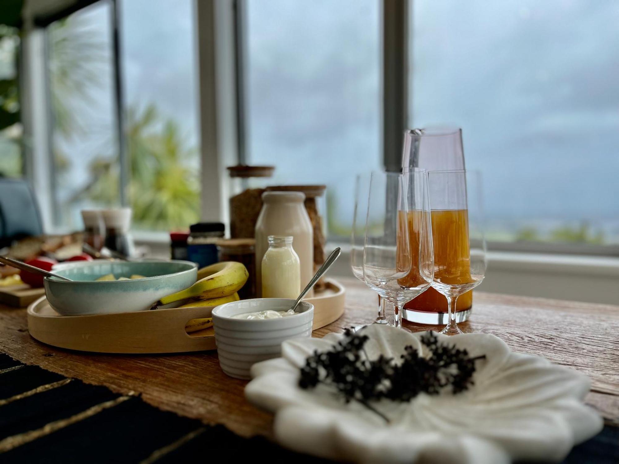 クライストチャーチ The Lighthouse - Free Breakfast And Stunning Views Bed & Breakfast エクステリア 写真