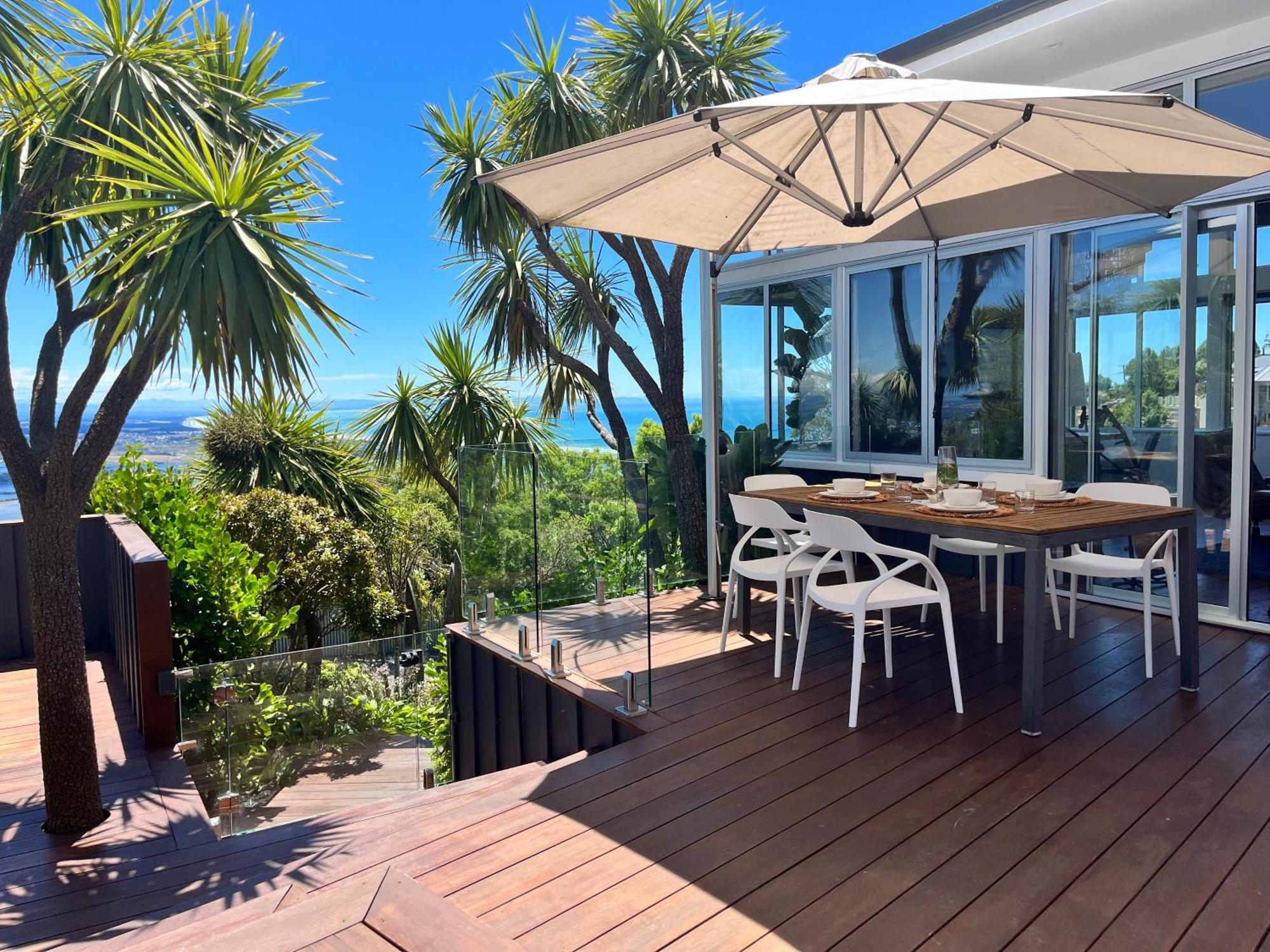 クライストチャーチ The Lighthouse - Free Breakfast And Stunning Views Bed & Breakfast エクステリア 写真